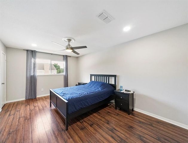 1691 W Sam Houston Parkway S 1691, Houston, TX 77042