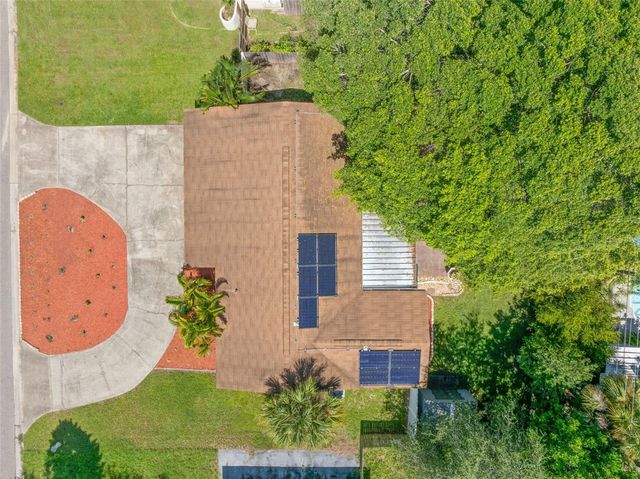 5601 BAY STREET NE, St Petersburg, FL 33703