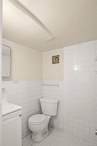 536 Calhoun Avenue APT 2, Bronx, NY 10465