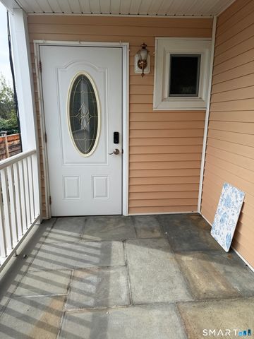 40 Travis Avenue, Stamford, CT 06905
