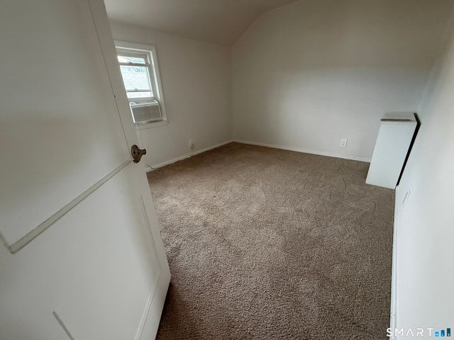 40 Travis Avenue, Stamford, CT 06905