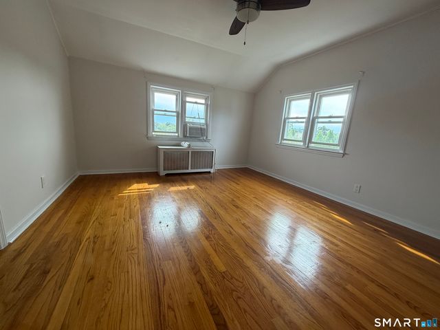 40 Travis Avenue, Stamford, CT 06905