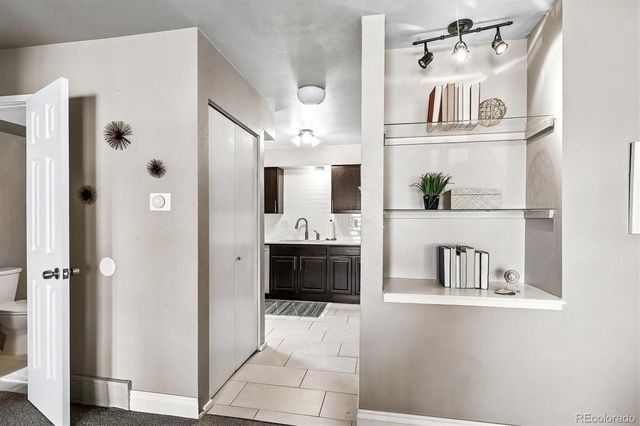 6305 W 6th Avenue D10, Lakewood, CO 80214