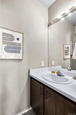 6305 W 6th Avenue D10, Lakewood, CO 80214