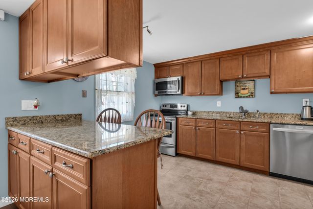 318 Silver Bay Road, Toms River, NJ 08753
