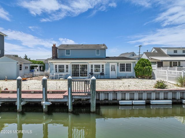 318 Silver Bay Road, Toms River, NJ 08753