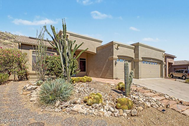 25647 N SINGBUSH Loop, Phoenix, AZ 85083