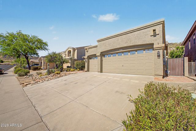 25647 N SINGBUSH Loop, Phoenix, AZ 85083