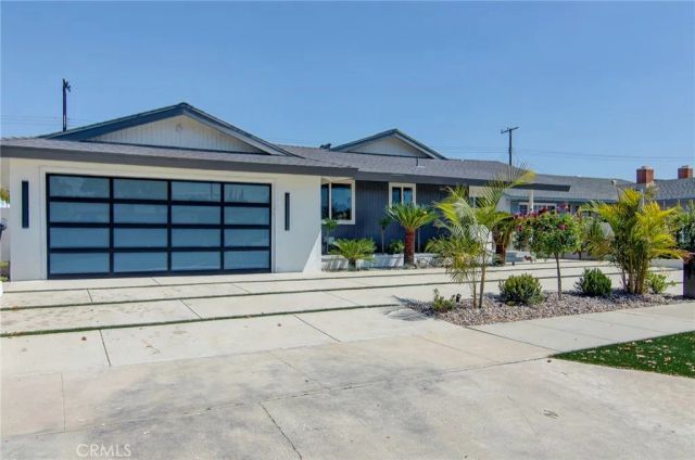 2543 E Locust, Orange, CA 92867