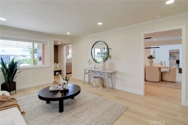 2543 E Locust, Orange, CA 92867