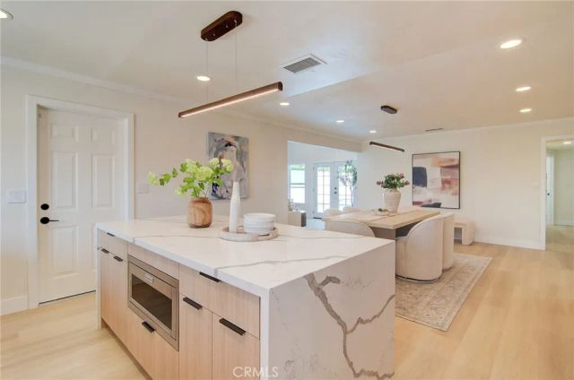 2543 E Locust, Orange, CA 92867