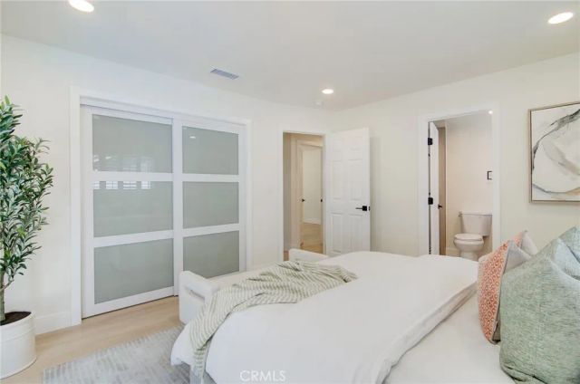 2543 E Locust, Orange, CA 92867