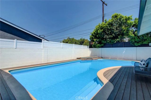 2543 E Locust, Orange, CA 92867