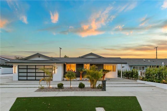 2543 E Locust, Orange, CA 92867