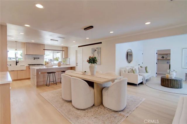 2543 E Locust, Orange, CA 92867