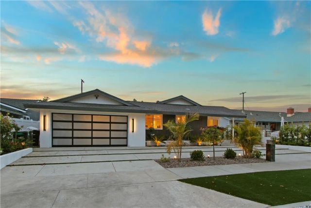 2543 E Locust, Orange, CA 92867