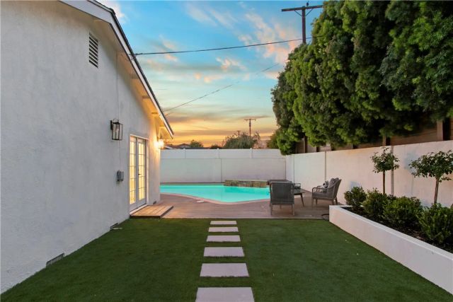 2543 E Locust, Orange, CA 92867