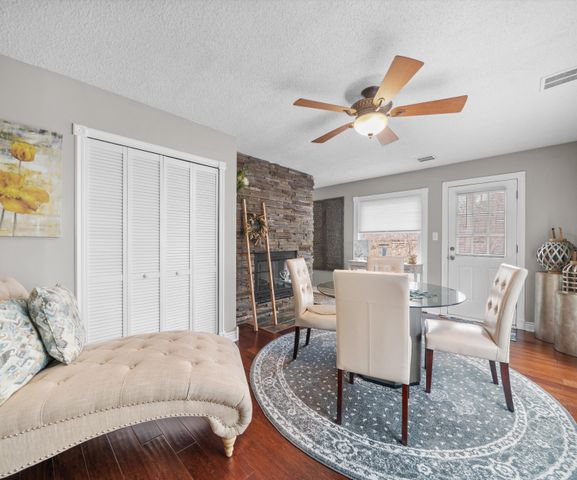 43440 Cottisford Street, Novi City, MI 48167