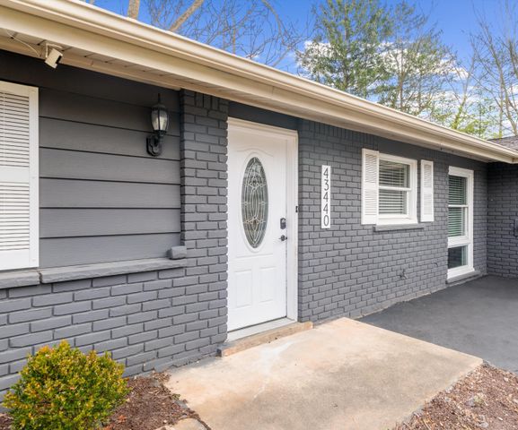 43440 Cottisford Street, Novi City, MI 48167