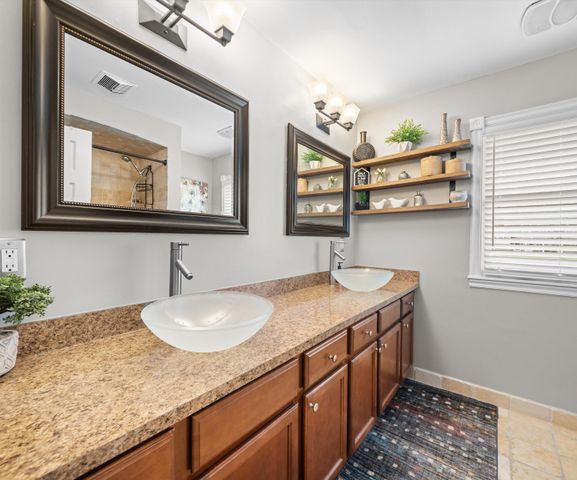 43440 Cottisford Street, Novi City, MI 48167