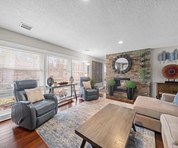 43440 Cottisford Street, Novi City, MI 48167