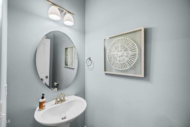 2720 Masonboro Ferry Drive, Apex, NC 27502