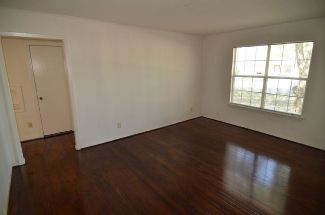 700 Grande Drive, Mesquite, TX 75149