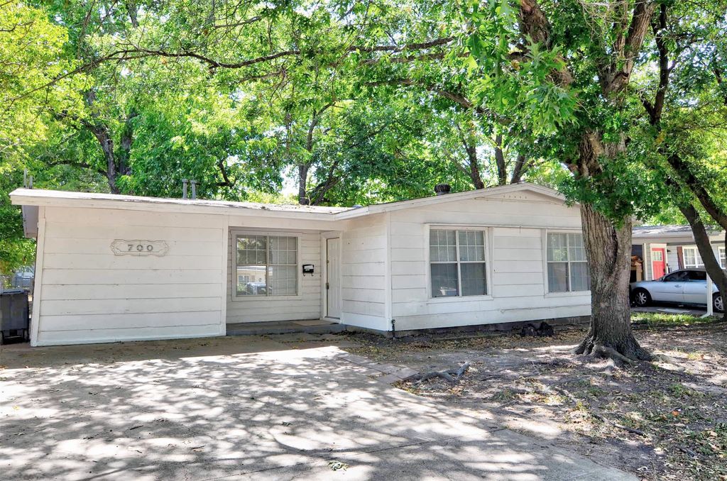 700 Grande Drive, Mesquite, TX 75149