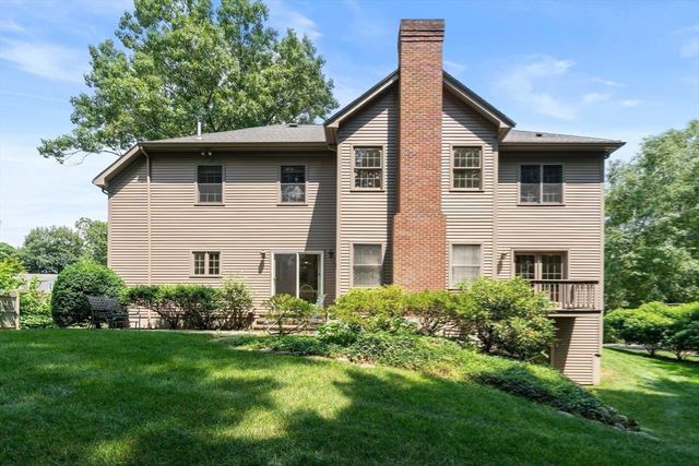38 Upwey Rd, Wellesley, MA 02481