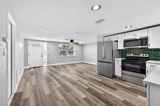 5647 ELKHORN BOULEVARD, Holiday, FL 34690