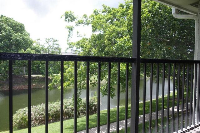 4088 N Pine Island Road 409, Sunrise, FL 33351