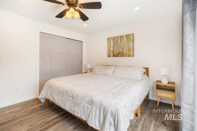 405 N 2nd St, Eagle, ID 83616