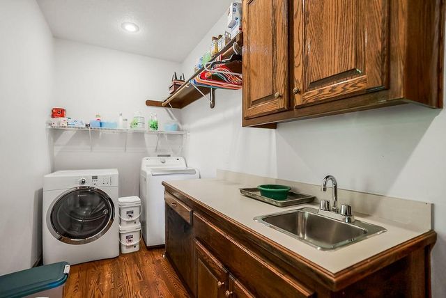 6905 N Charleston Drive, Kansas City, MO 64119