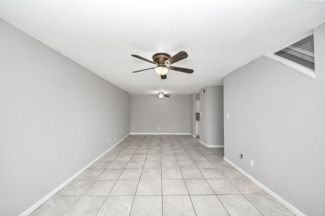 16120 Stuebner Airline Road 505, Spring, TX 77379