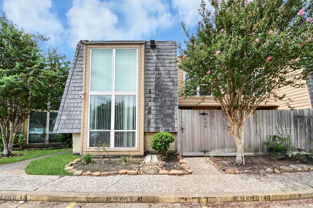 16120 Stuebner Airline Road 505, Spring, TX 77379