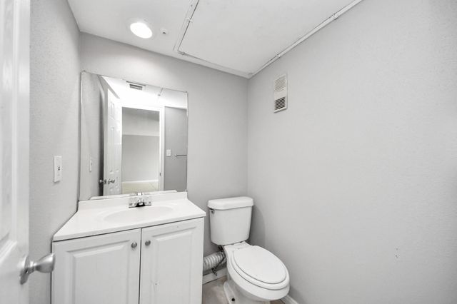 16120 Stuebner Airline Road 505, Spring, TX 77379