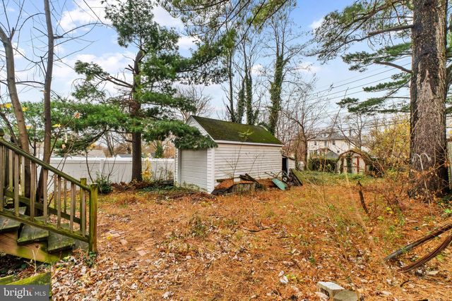 2714 LOUISE AVE, Baltimore, MD 21214