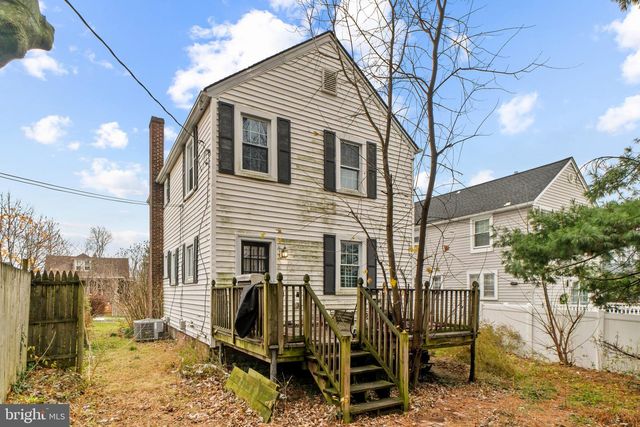 2714 LOUISE AVE, Baltimore, MD 21214