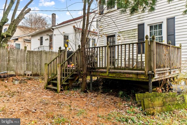 2714 LOUISE AVE, Baltimore, MD 21214