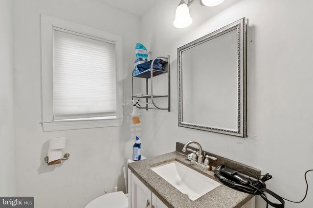 2714 LOUISE AVE, Baltimore, MD 21214