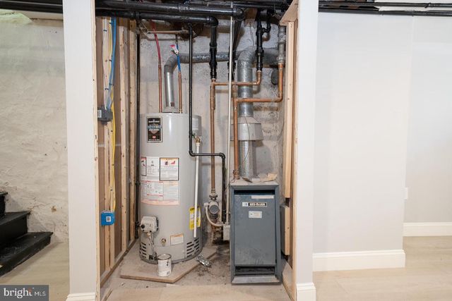 91 LAMPORT RD, Upper Darby, PA 19082