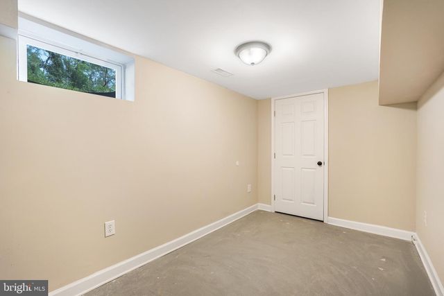 8545 SAINT ANTHONYS RD, King George, VA 22485