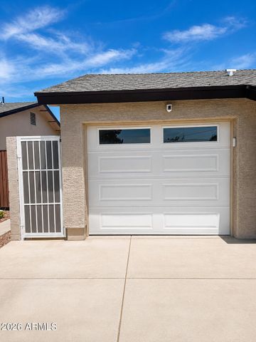 1826 W ORAIBI Drive, Phoenix, AZ 85027