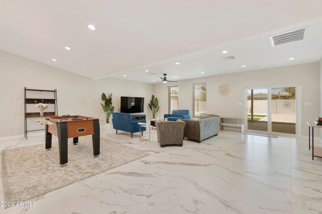 1826 W ORAIBI Drive, Phoenix, AZ 85027 — photo 4