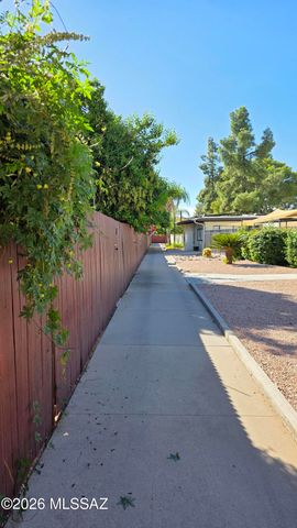 1348 S Avenida Polar Apt K211, Tucson, AZ 85710