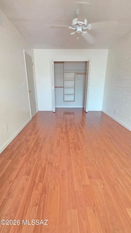 1348 S Avenida Polar Apt K211, Tucson, AZ 85710