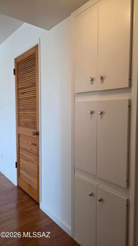 1348 S Avenida Polar Apt K211, Tucson, AZ 85710
