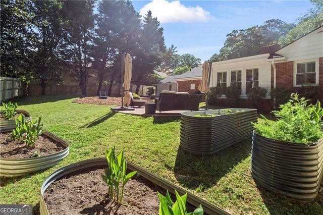 5618 Sherrell Drive, Atlanta, GA 30342
