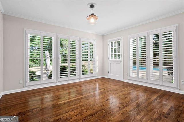 5618 Sherrell Drive, Atlanta, GA 30342