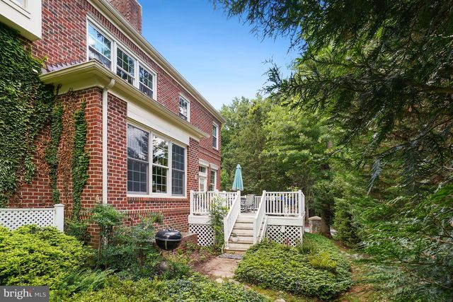 9209 TOWN GATE LN, Bethesda, MD 20817